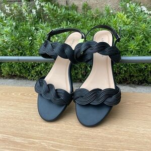 London Fog Black Cally Braided Kitten Heeled Wedge Sandals Size 6